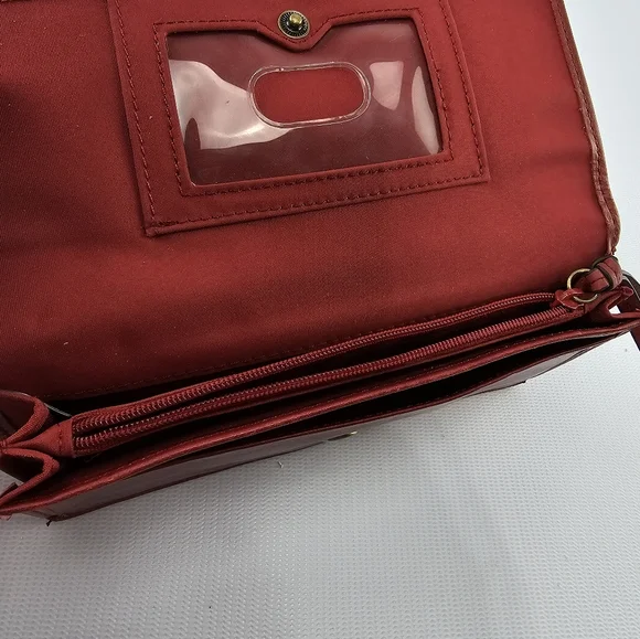 Fossil Women's Red Hayley Flip Wallet - Picture 3 of 9